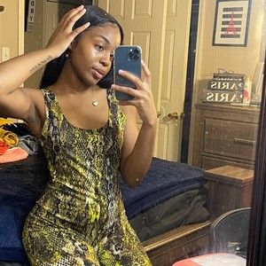 Meet your Posher, Lonniesha